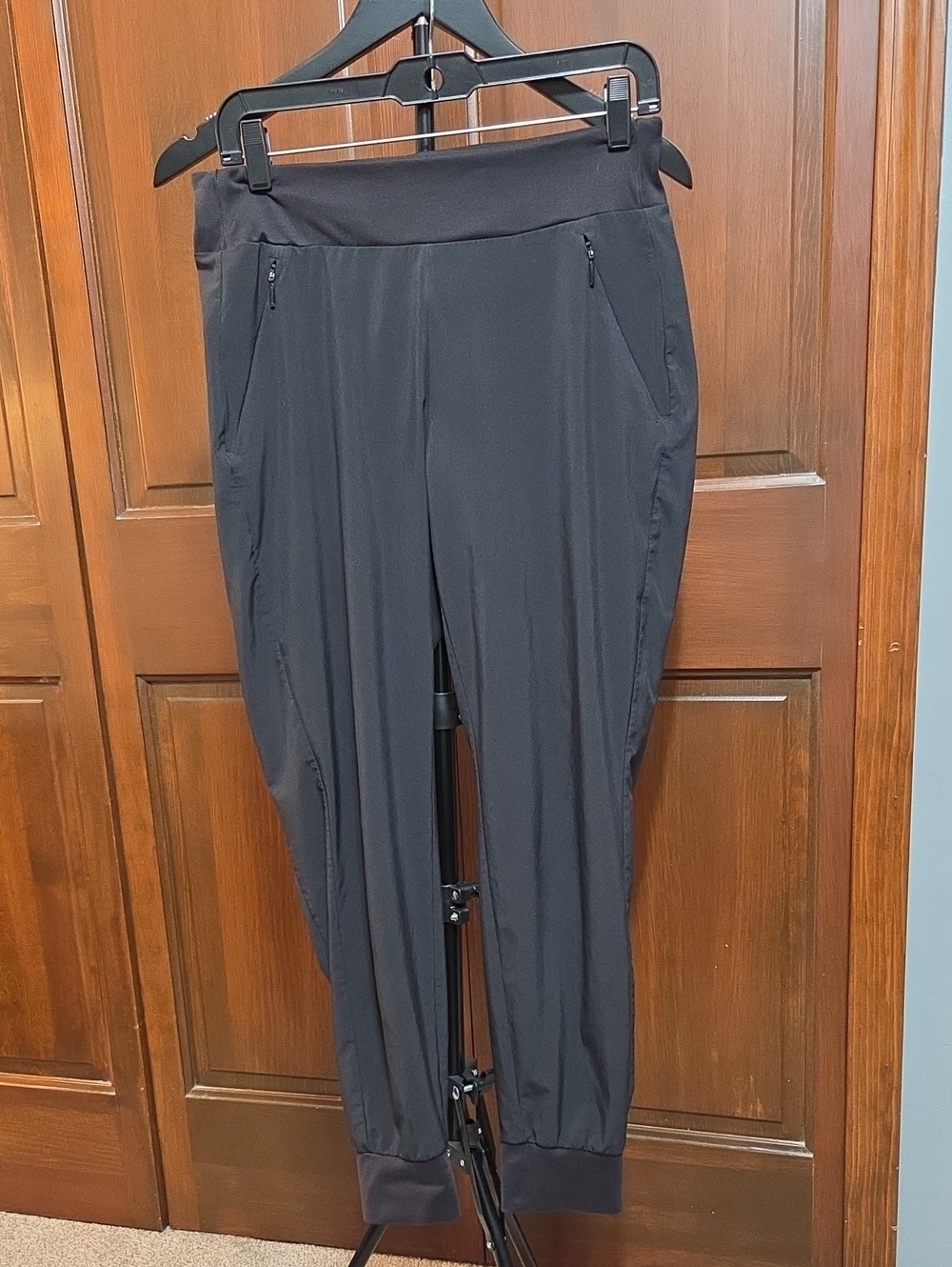 Athleta Black Pant Size 6 Pockets